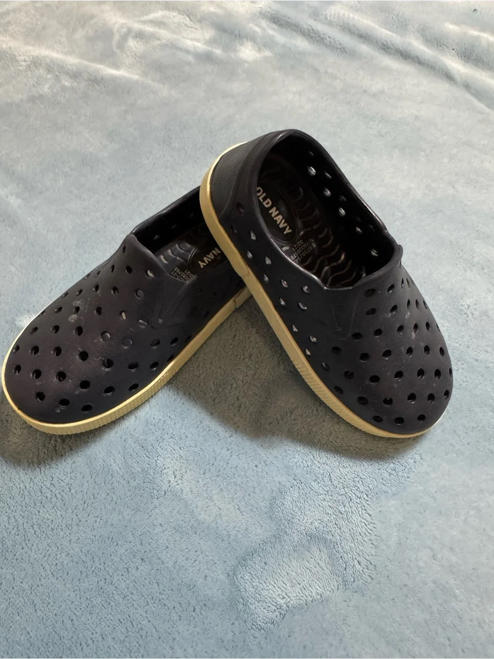 Old Navy Black Perforated Slip-On Clogs